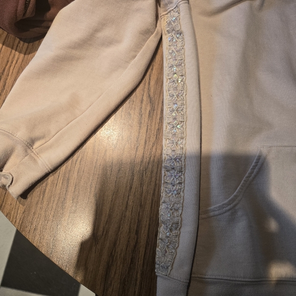 Big Flirt Floral Women's Hoodie - Cream - Picture 4 of 6